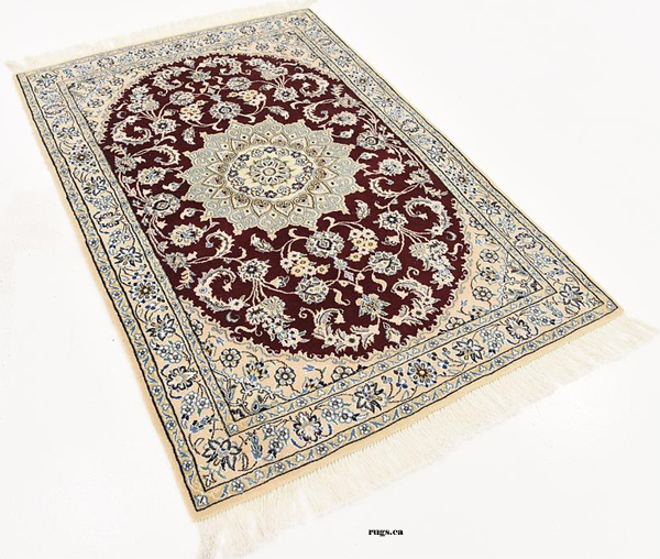 New Nain Oriental Rug