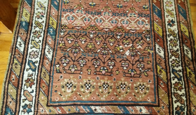 Abrash on Oriental Rug